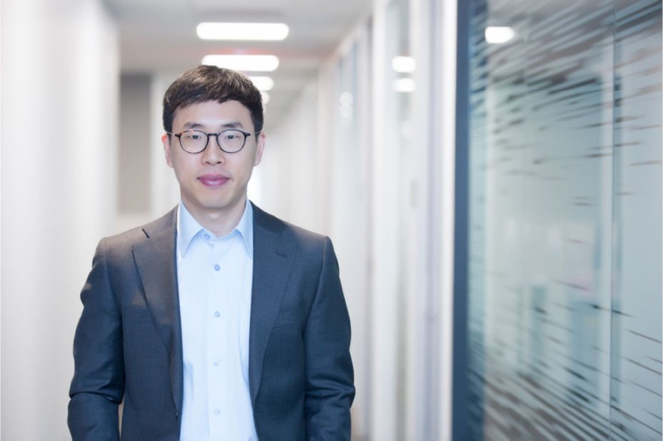 
															Sangwoo Ahn		